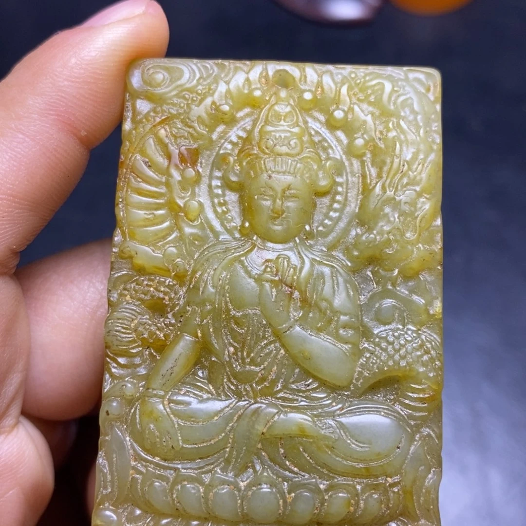 未镶嵌和田玉（糖玉）挂件