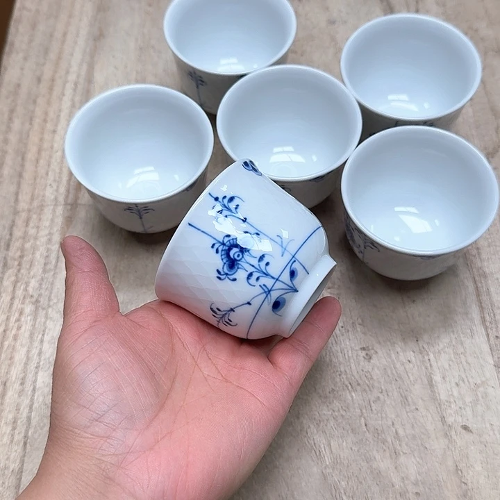瓷片哈哈哈哈哈哈哈哈哈哈