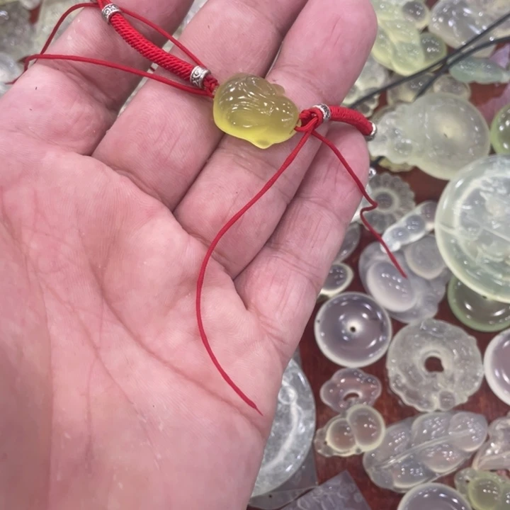 蛇纹石玉合金颈饰