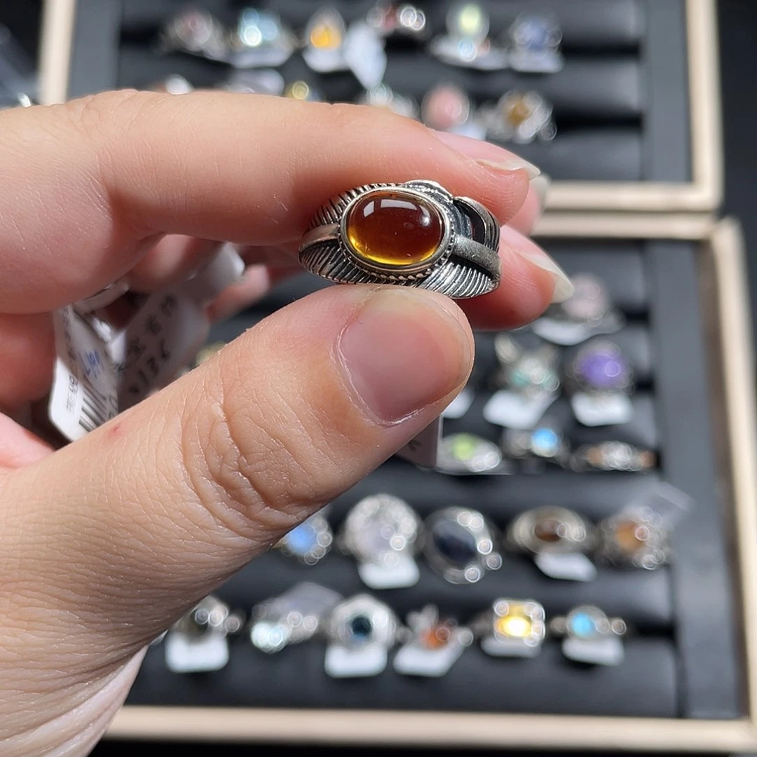 银S925镶嵌戒指水晶晴****天