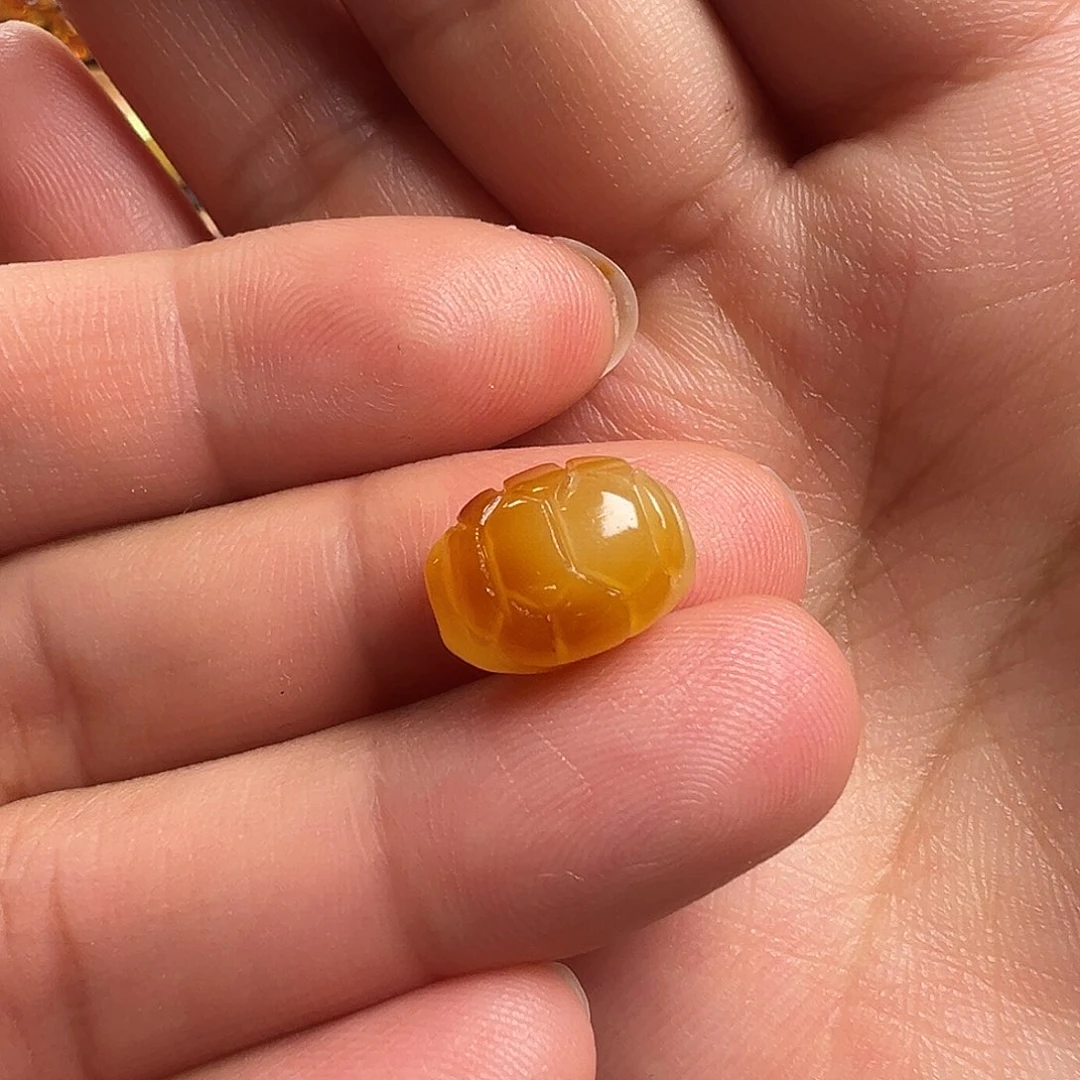蜜蜡颈饰未镶嵌富甲