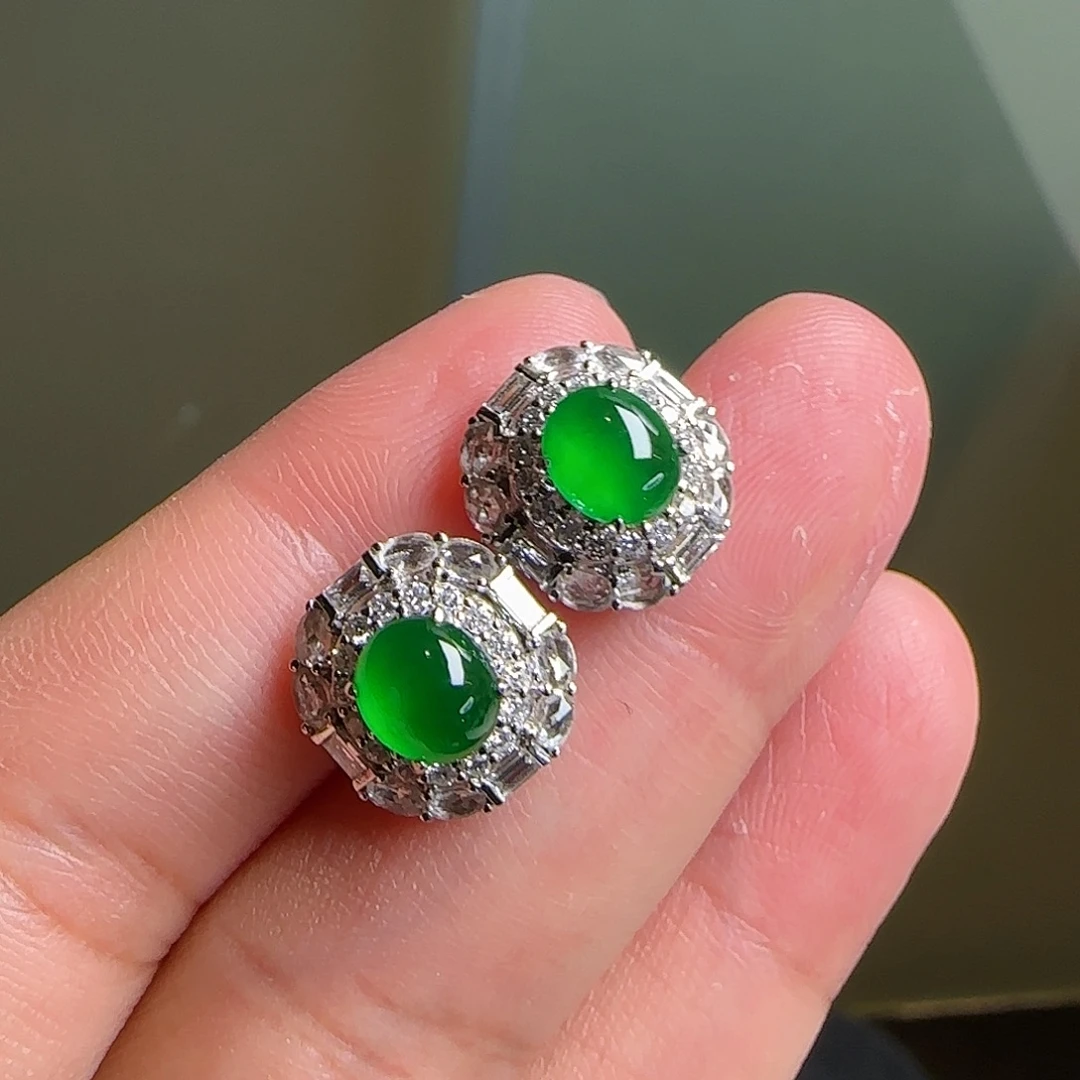 翡翠18K金镶嵌耳饰天然翡翠