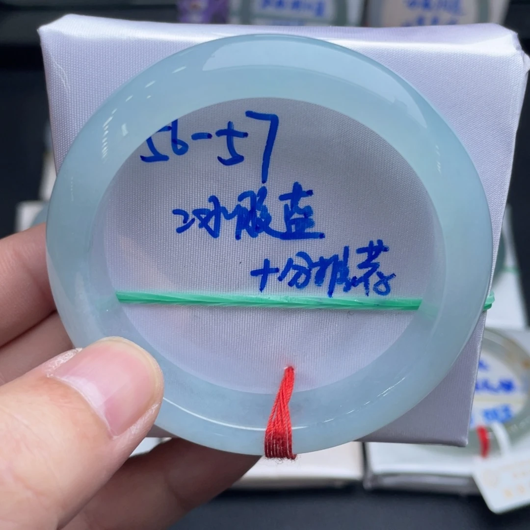 翡翠未镶嵌手镯翡翠手镯28