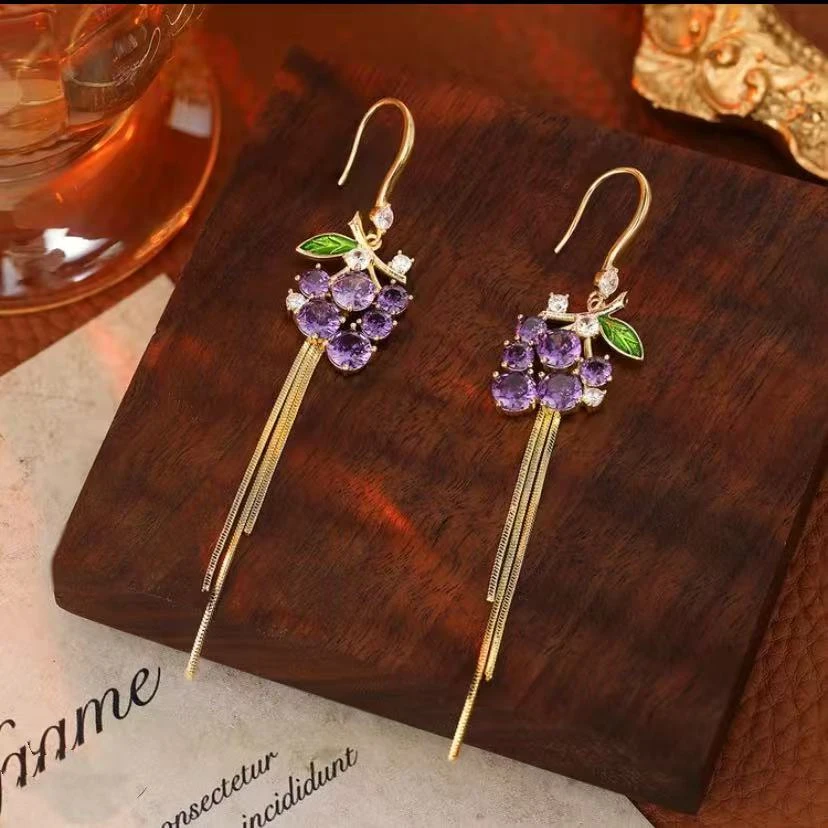 铜合金合成锆石耳饰 067优雅紫色气质百搭设计感女士女式轻奢耳环