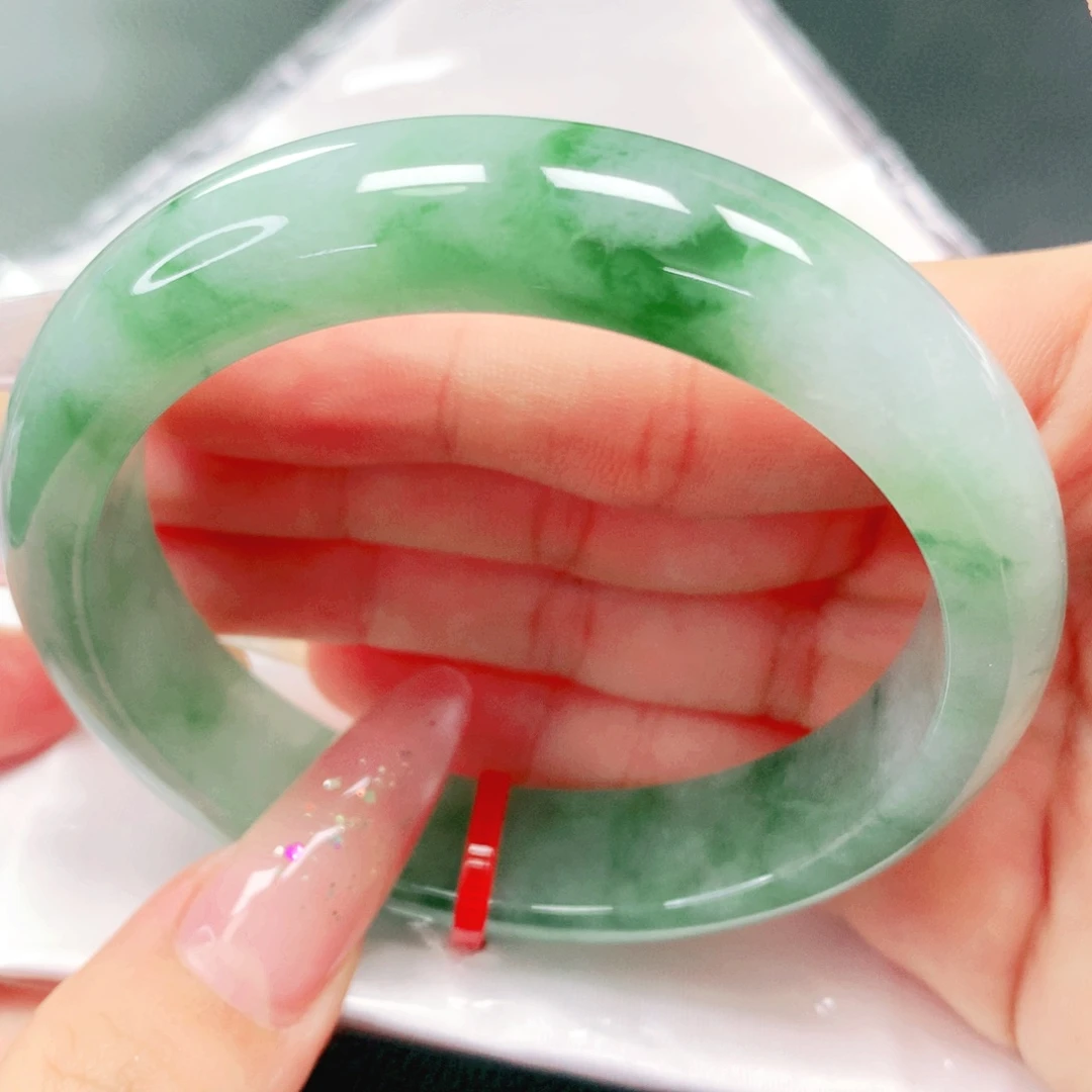 翡翠未镶嵌手镯56