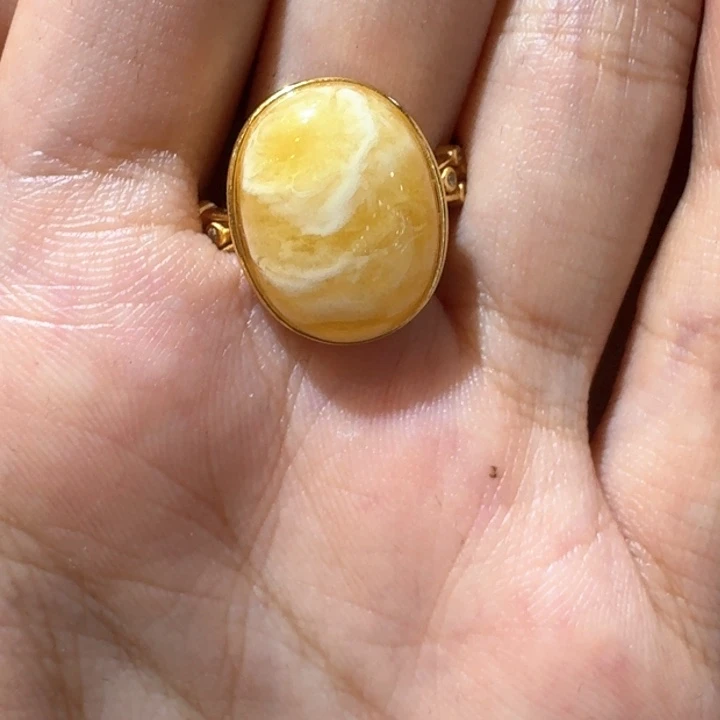 刘***草蜜蜡银S925镶嵌戒指戒指