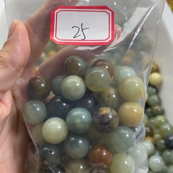 外***彩蛇纹石玉未镶嵌手链
