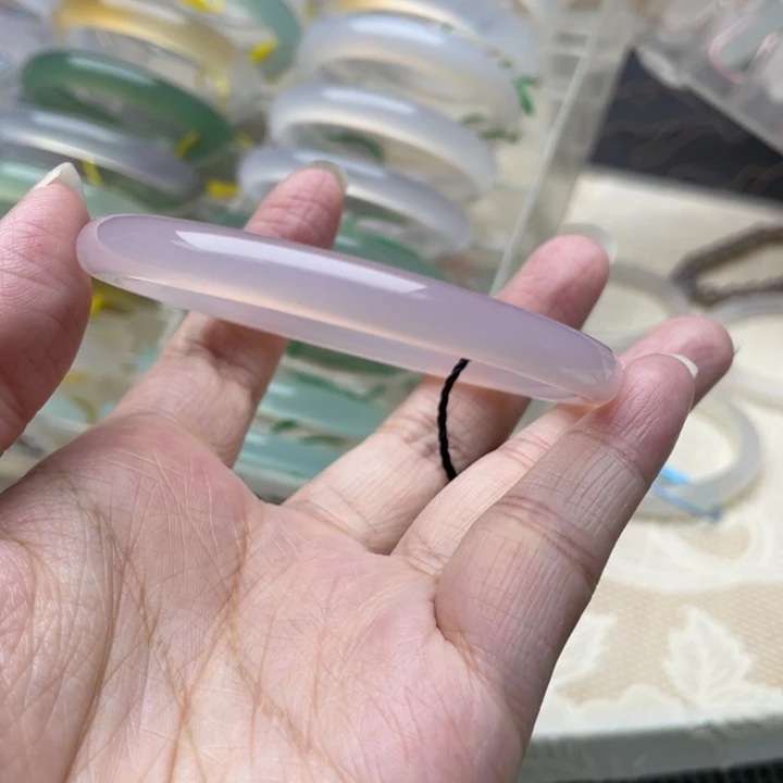 玛瑙/玉髓未镶嵌手镯59圈口