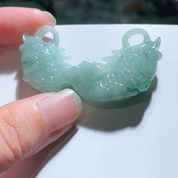 颈饰未镶嵌翡翠天