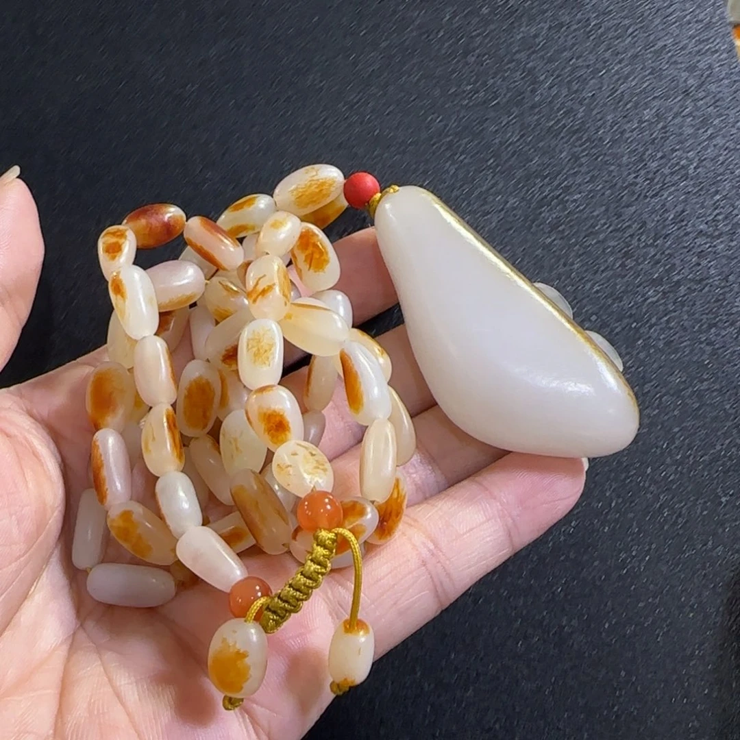 未镶嵌和田玉挂件