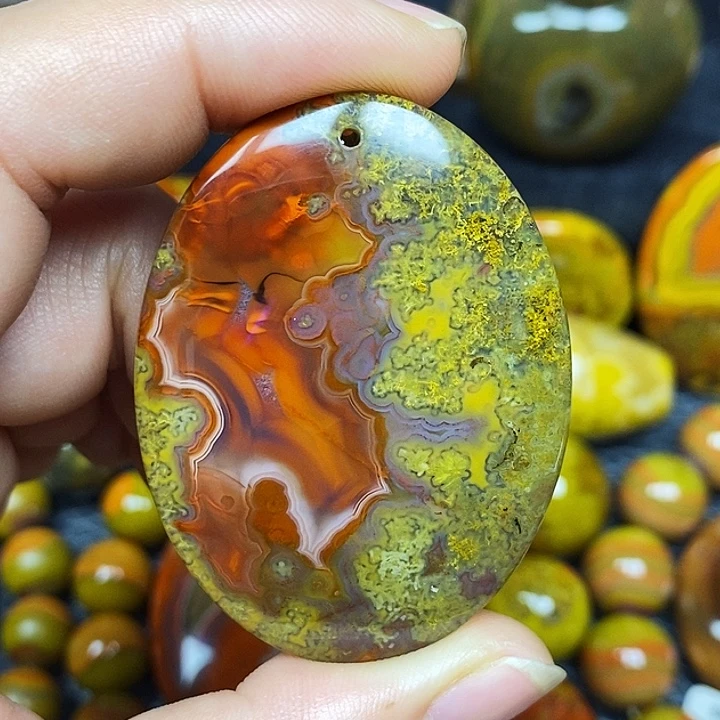 玛瑙/玉髓未镶嵌颈饰