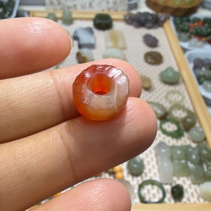 和田玉未镶嵌珠宝半成品