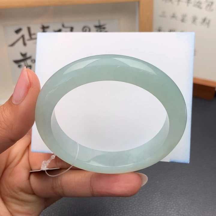 翡翠手镯未镶嵌翡翠手镯54圈口