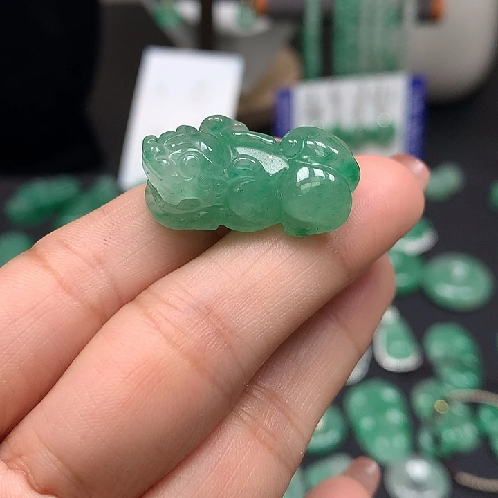 石英石非金属吊坠