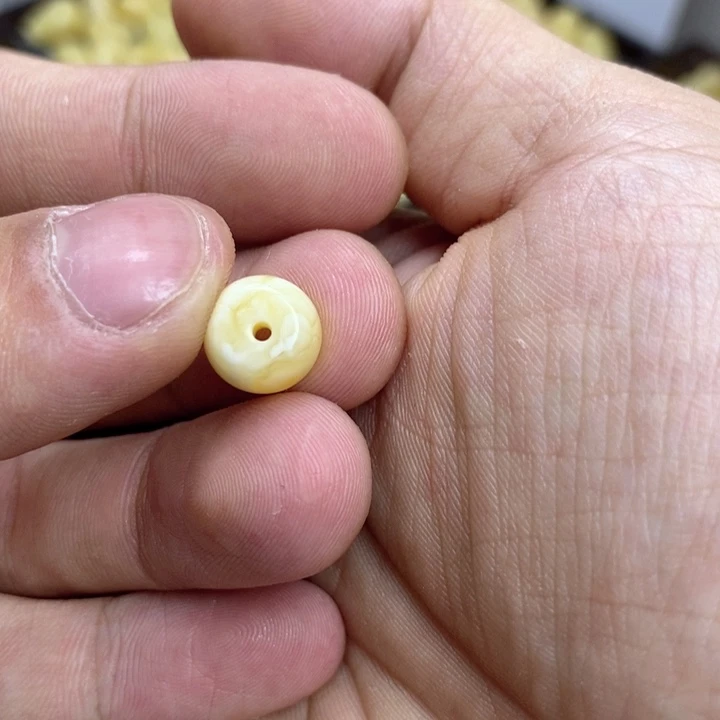 琥珀吊坠(不含链)未镶嵌