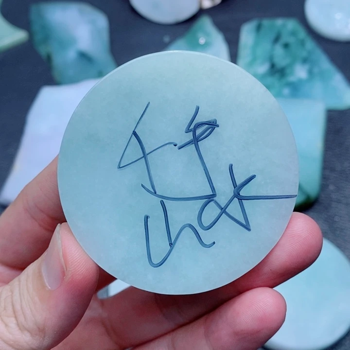 定制翡翠未镶嵌黄****活翡翠首饰