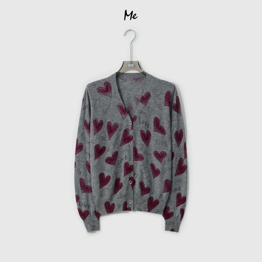 ME【100%绵羊毛甜心涂鸦】辣妹感涂鸦印花时尚百搭休闲毛衣MESA1445