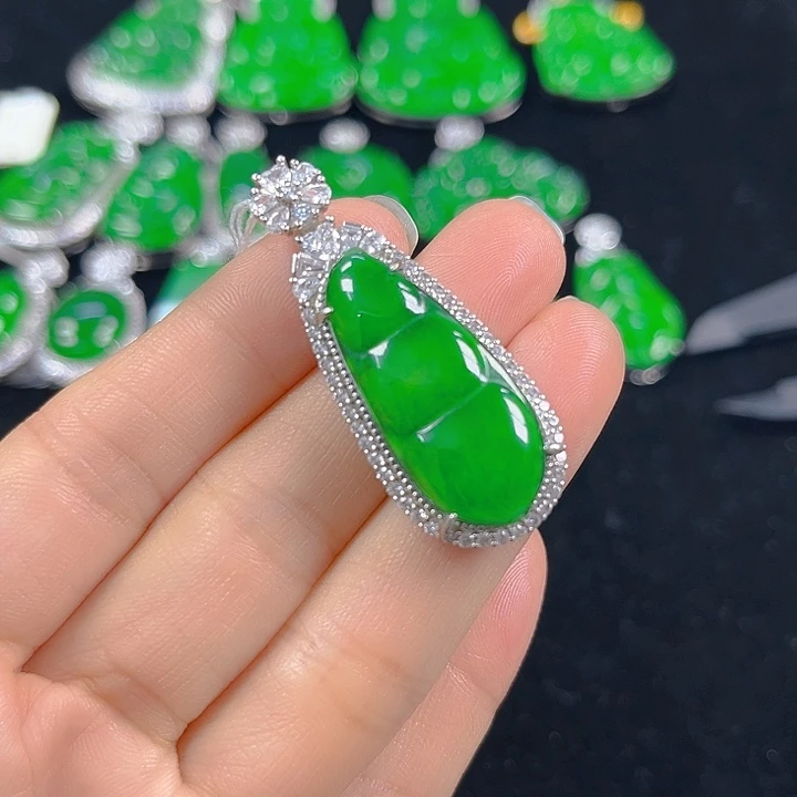 翡翠银S925镶嵌吊坠(不含链)