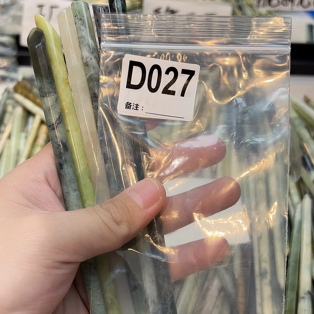 心***月未镶嵌蛇纹石玉发饰