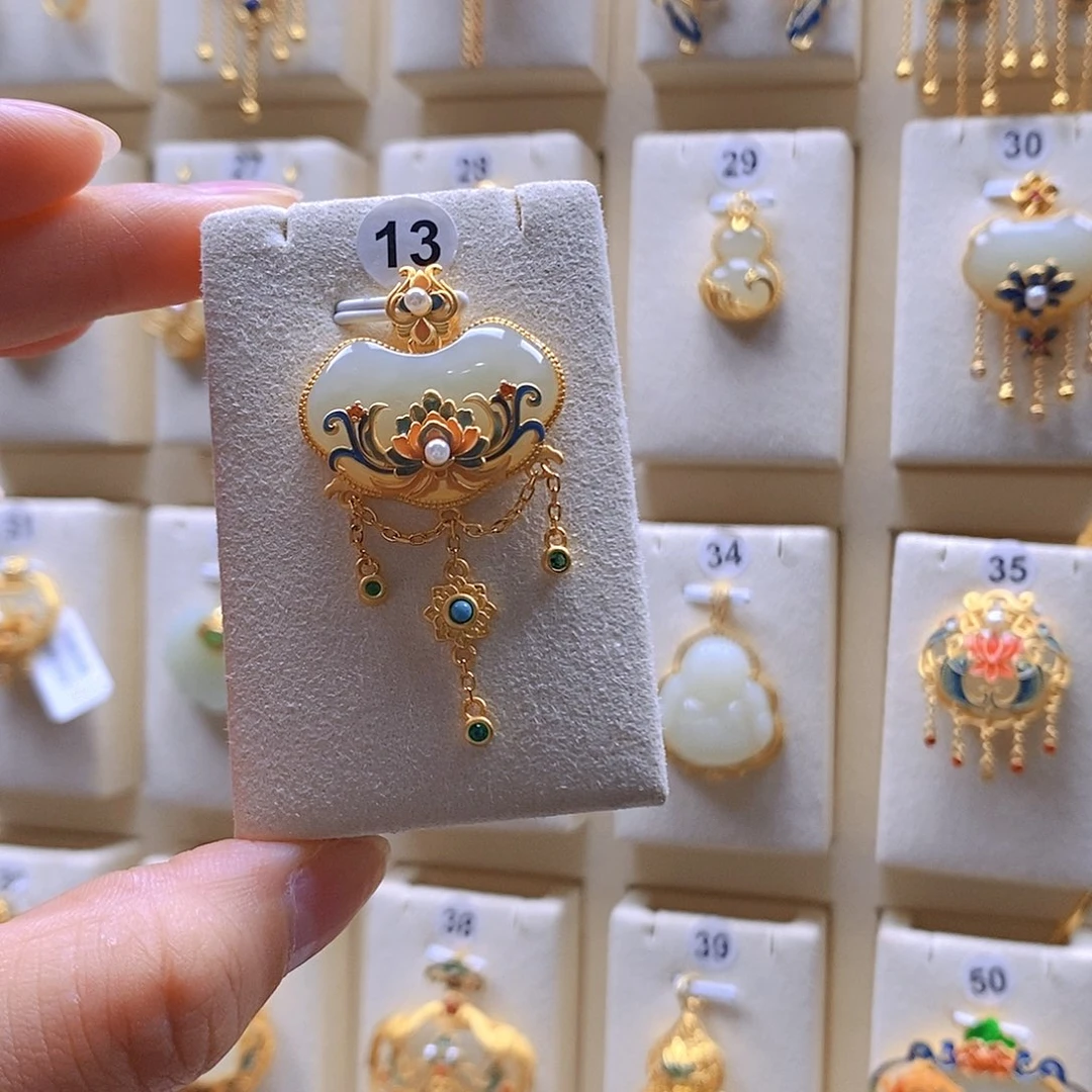 和田玉银S925镶嵌颈饰