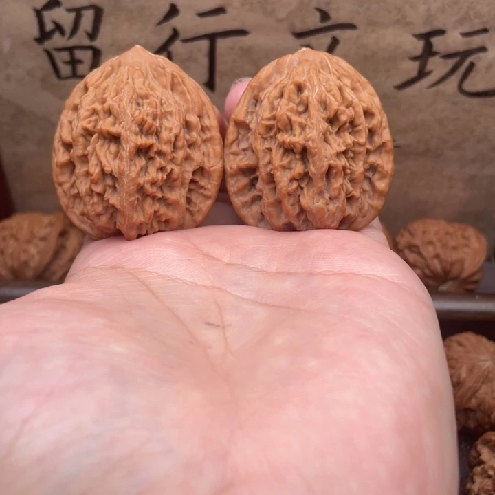 把件文玩核桃40虎头微磕碰