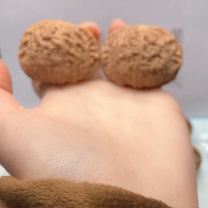 文玩核桃吊坠蛤蟆头