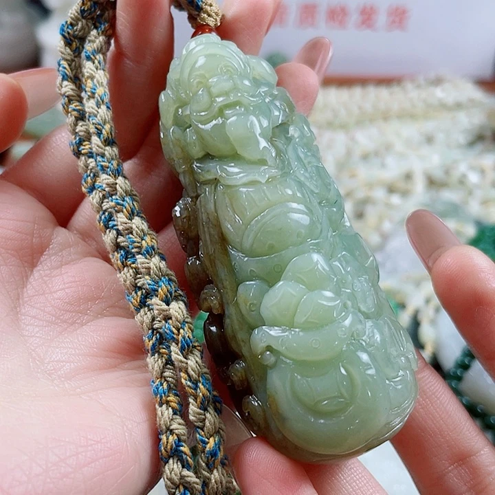 未镶嵌和田玉挂件