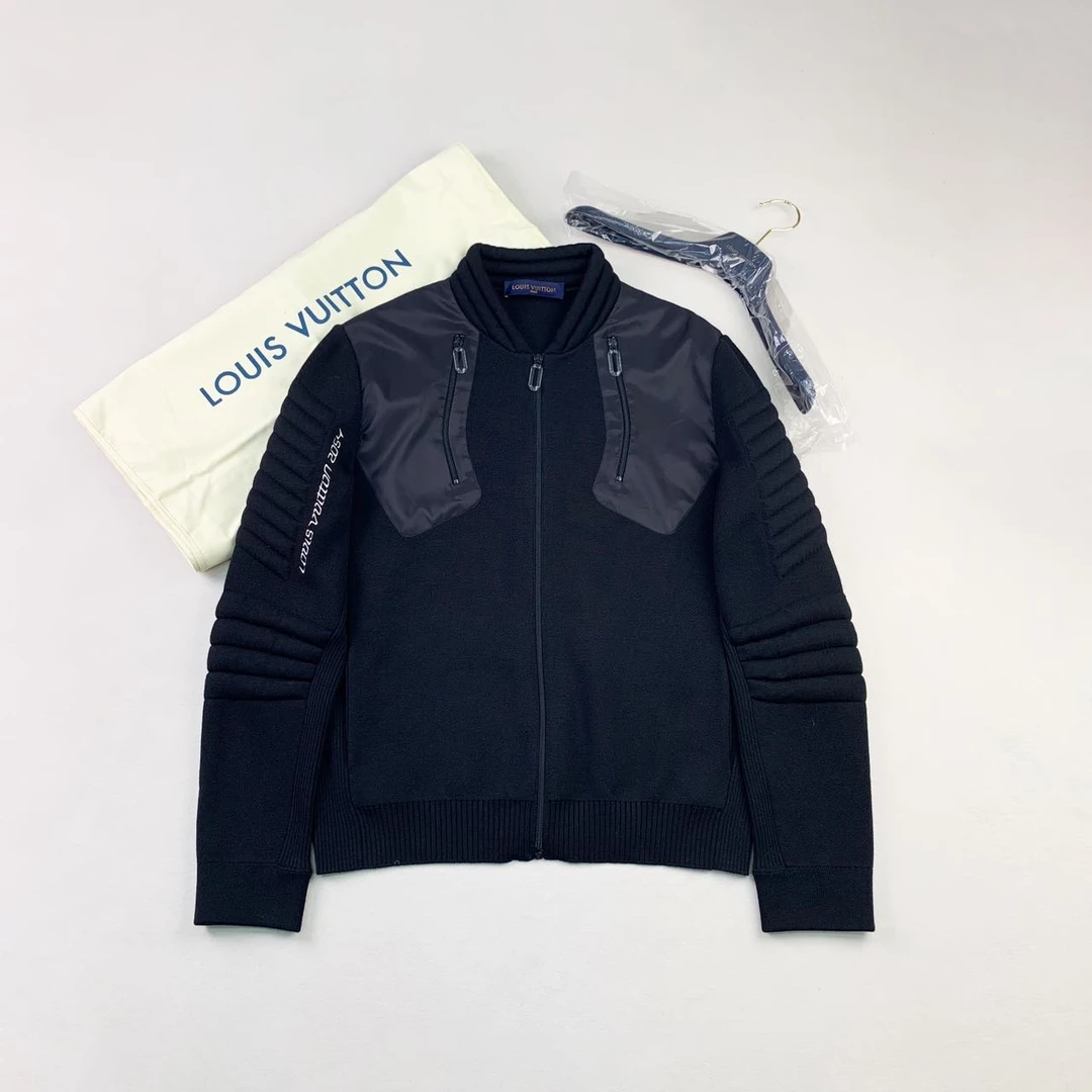 未使用 LouisVuitton/路易威登 lv2054夹克外套xl码编码xb3669