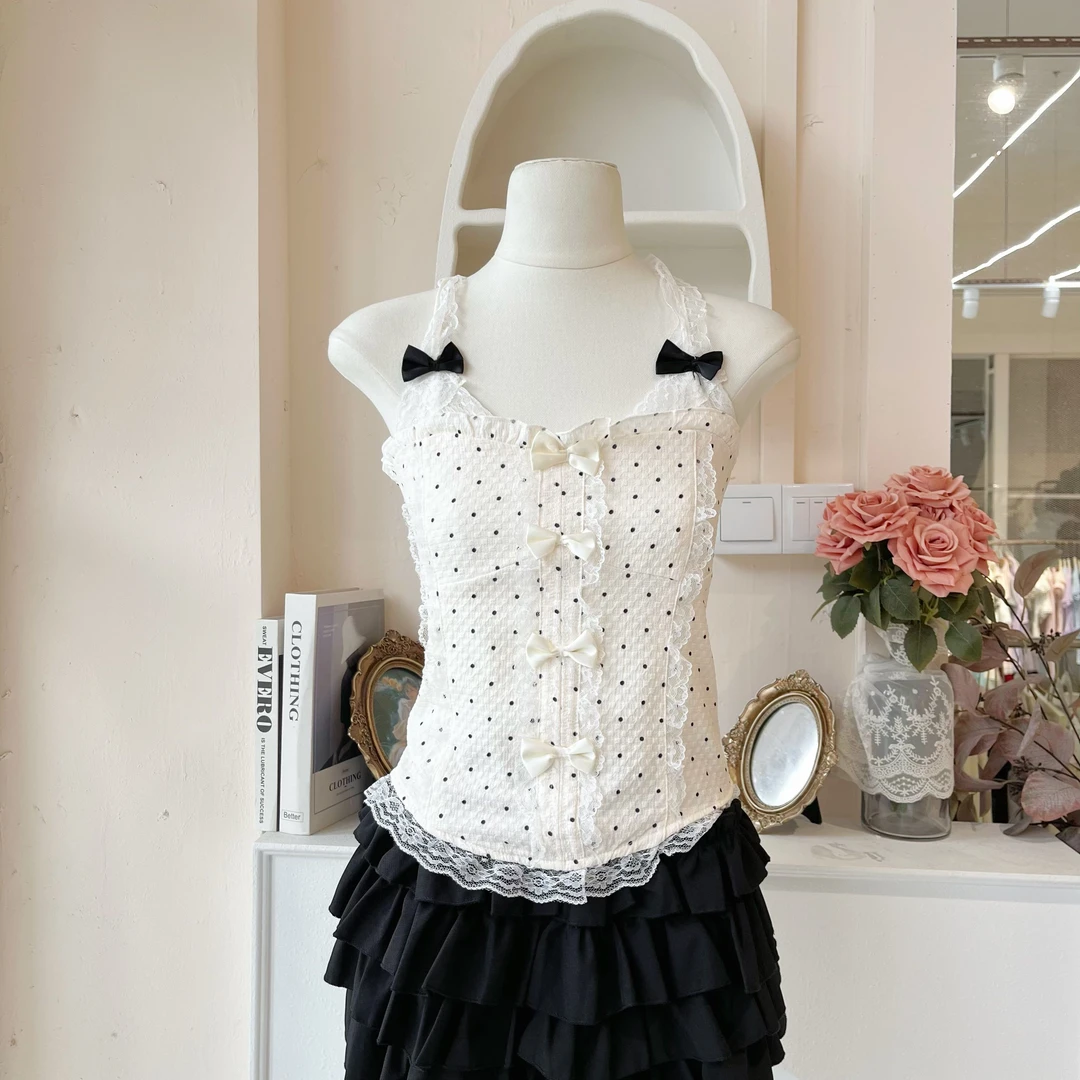 LHTE青青大码衣橱 春夏款法式波点蕾丝拼接修身吊带白色上衣C2582