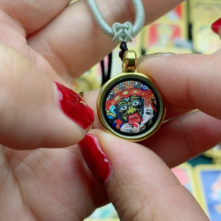 吊坠唐卡他饿了就不知道我