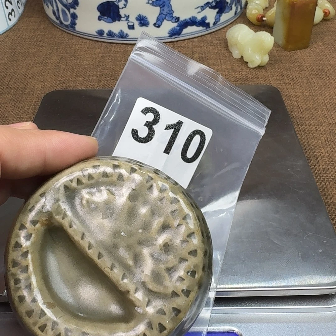 哥***事紫砂禾甜旧藏只玩真货