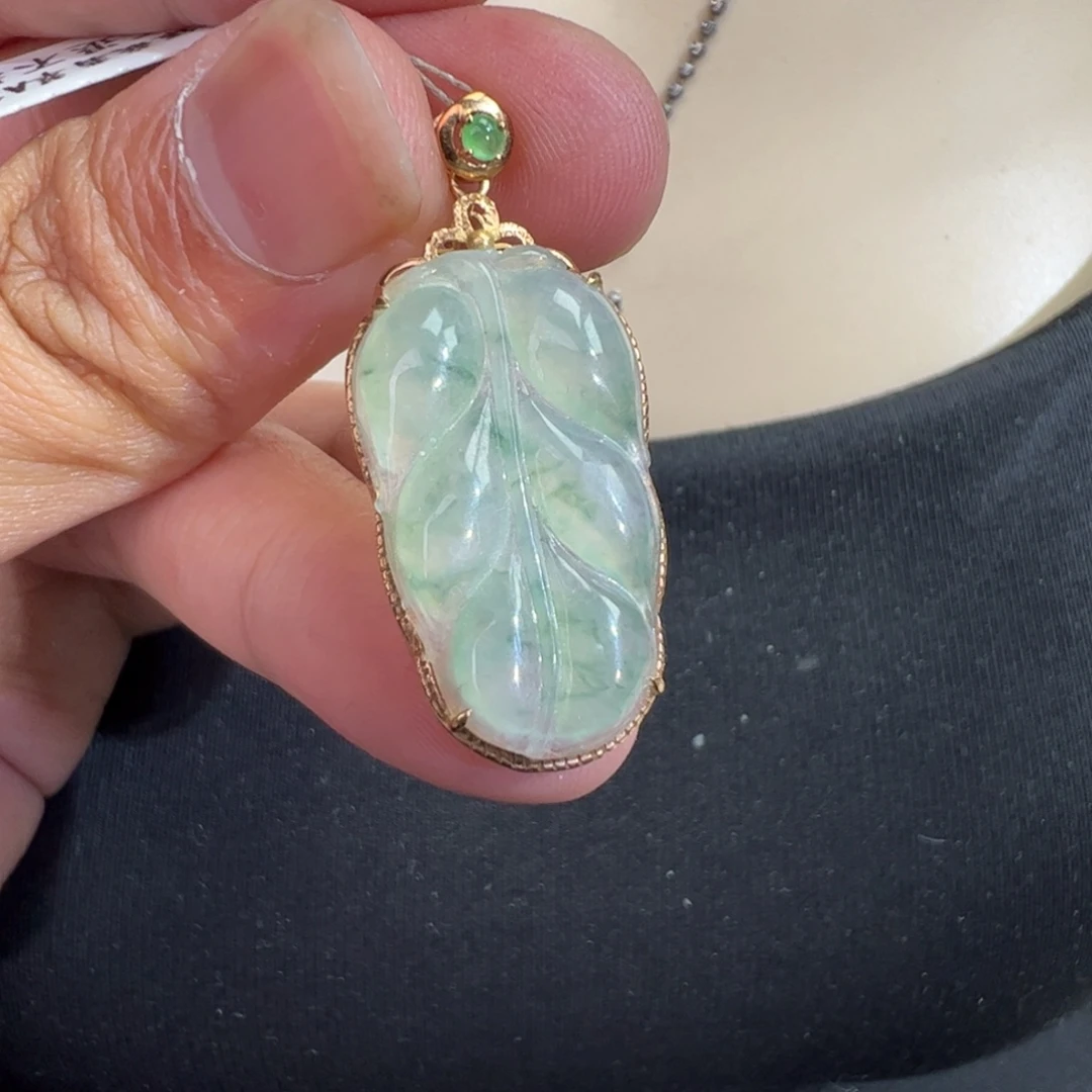 翡翠18K金镶嵌吊坠(不含链)