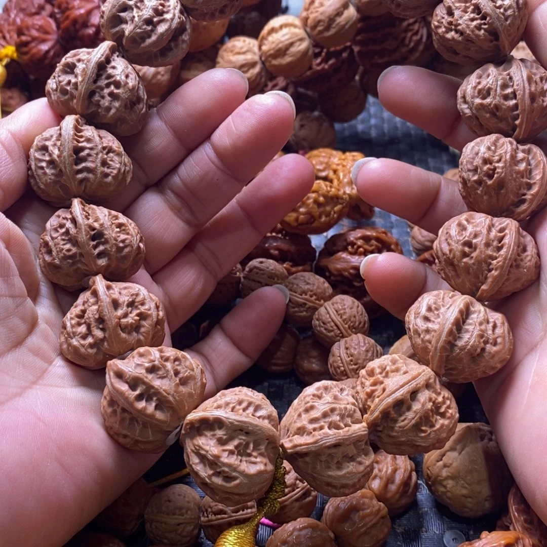 文玩核桃吊坠粗筋爱心