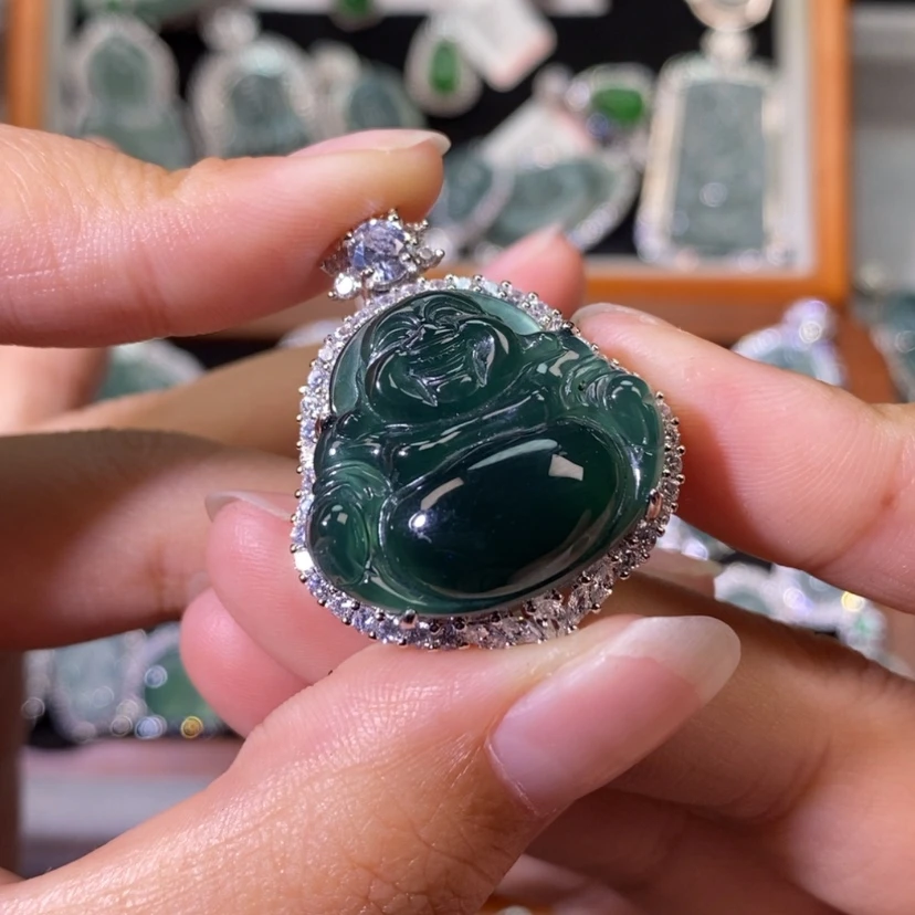 【闪购商品】翡翠未镶嵌颈饰天然