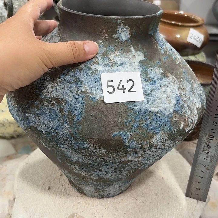 摆件高25，口9，无孔，瑕疵处理542