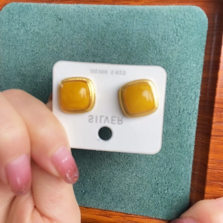 蜜蜡银S925镶嵌耳饰耳钉