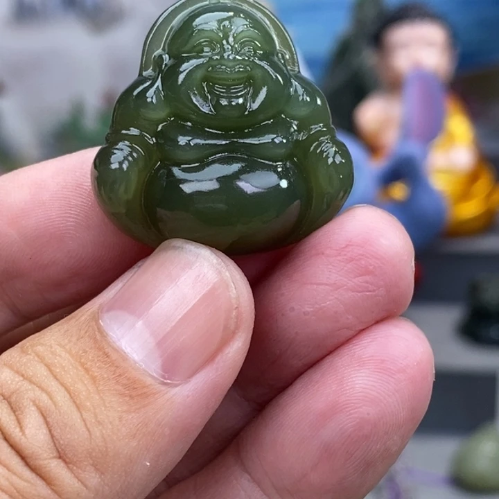和田玉未镶嵌车挂