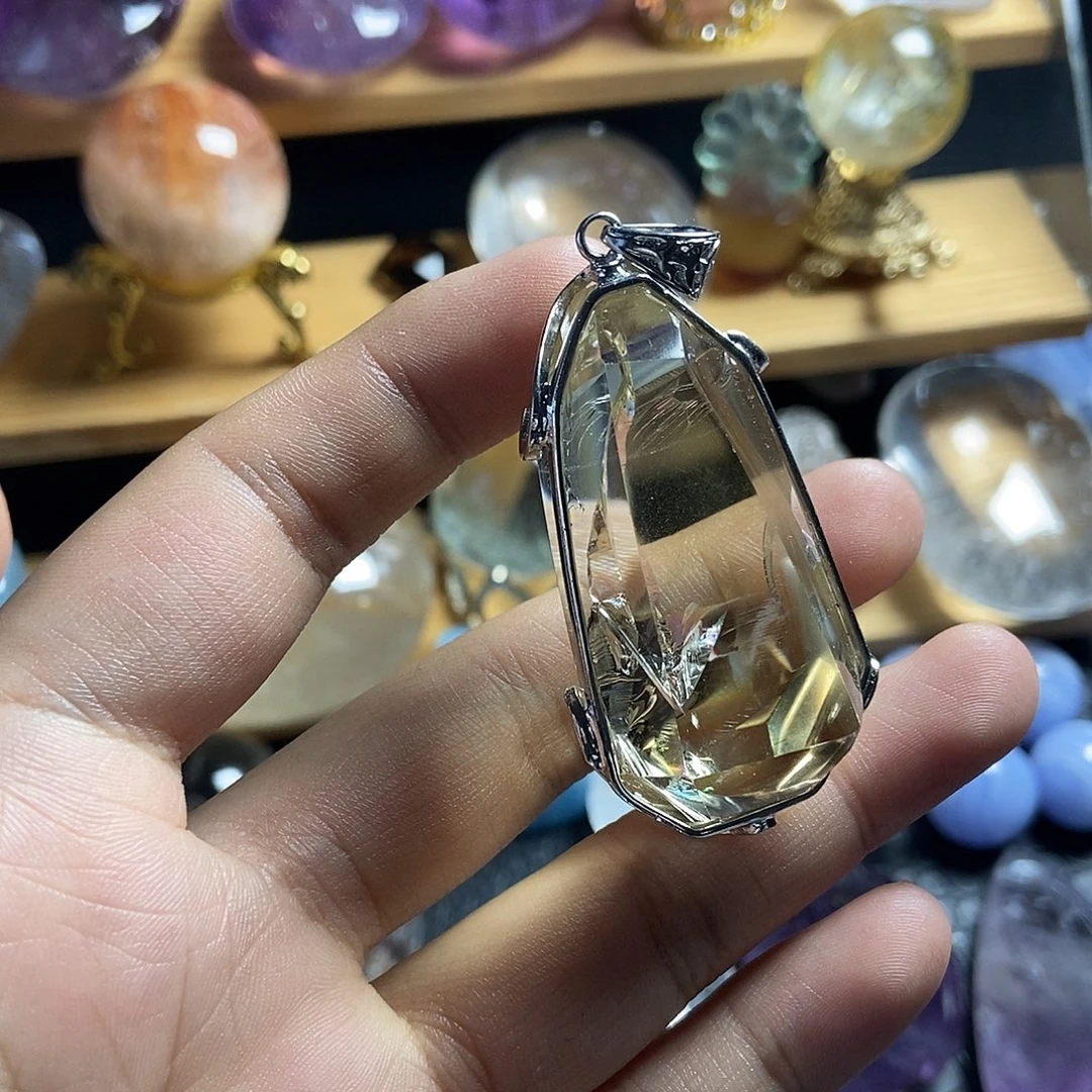 珠宝半成品水晶未镶嵌