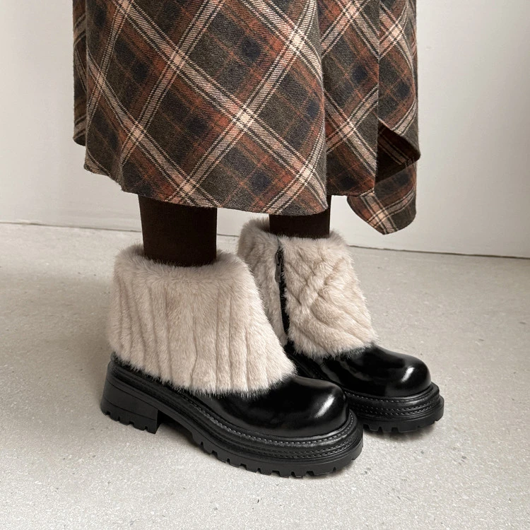 学院风配裙子秋冬加绒保暖毛毛靴厚底粗跟侧拉链短筒时尚雪地靴女