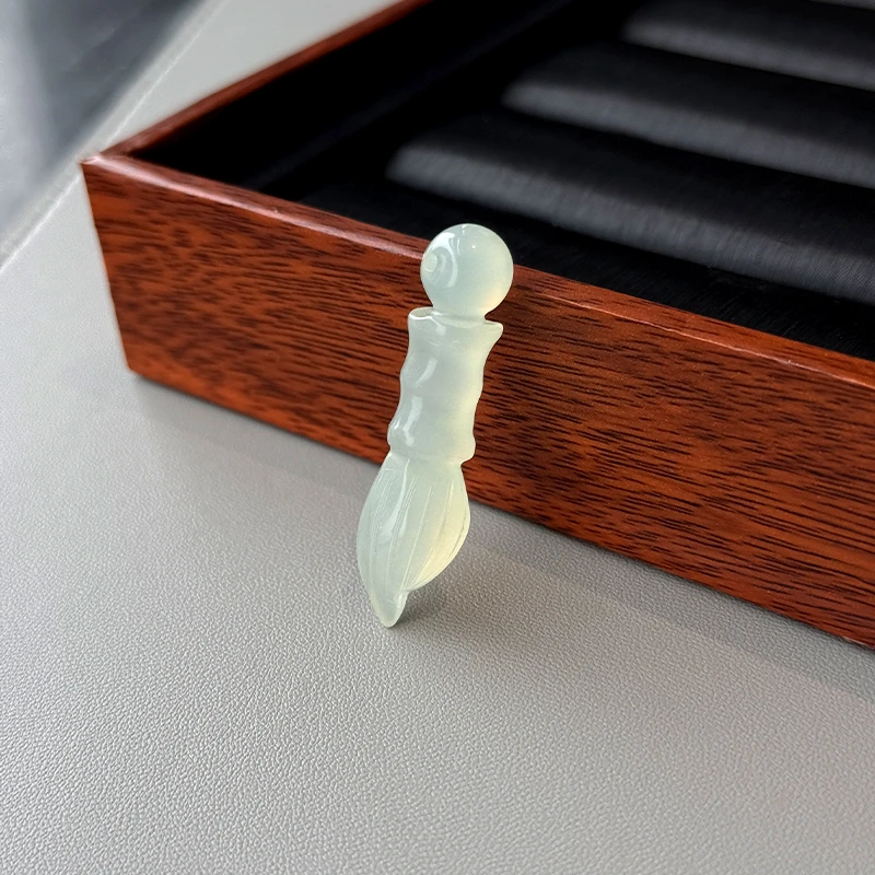 玉知意岫玉文昌笔吊坠天然玉石雕刻玉挂坠多样性发货【赠绳】