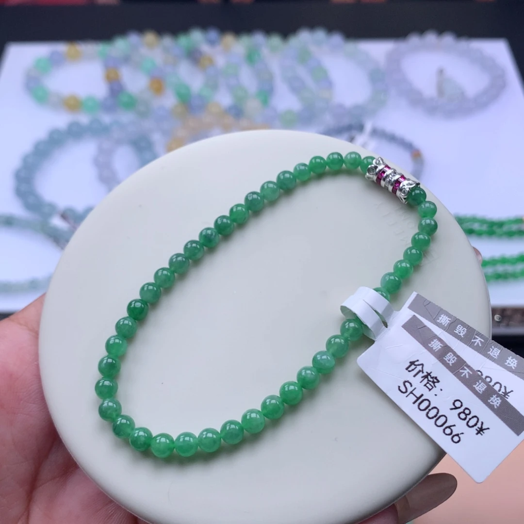 翡翠未镶嵌手链翡翠