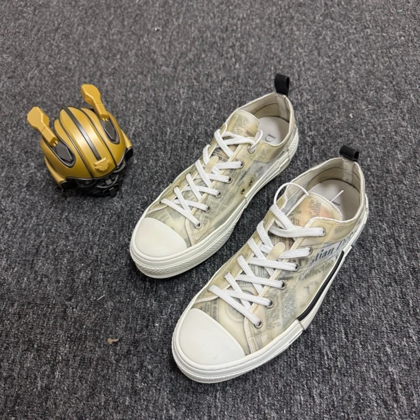 95新 DIOR/迪奥 /40码/43码/B23/报纸老花满印板鞋/公价8600