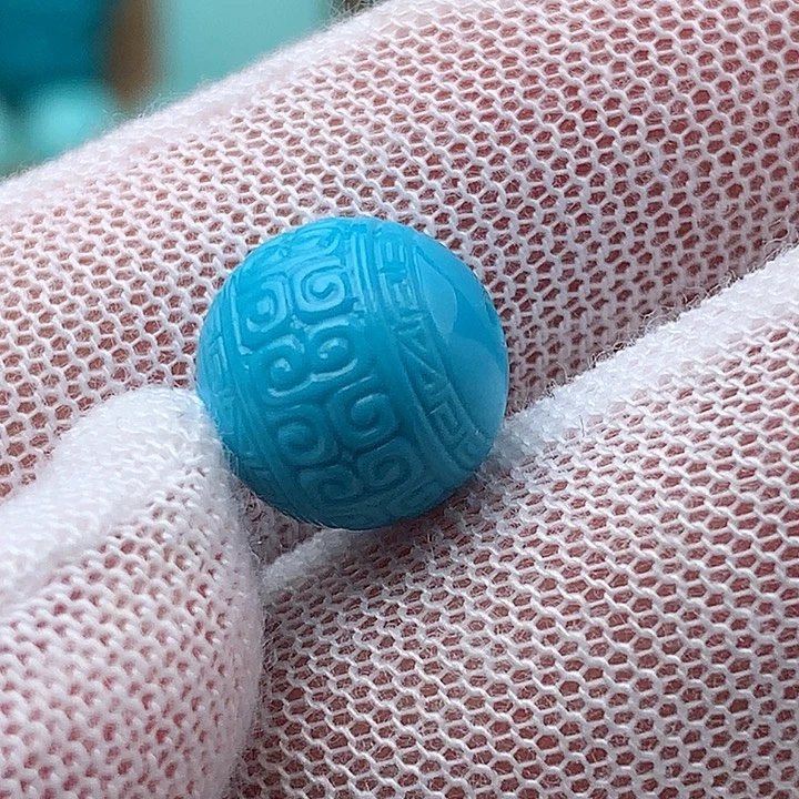 未镶嵌绿松石颈饰