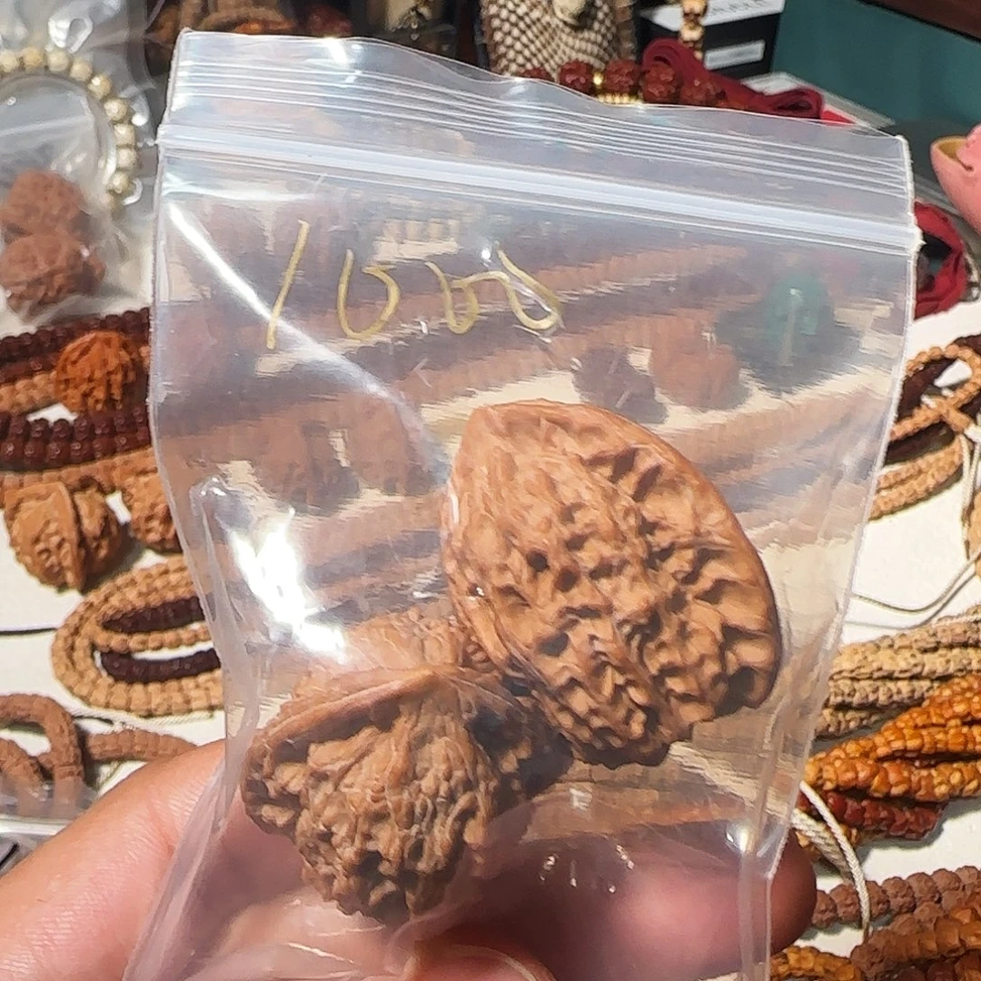 嘟***v吊坠柏香籽/百香籽948鸡心