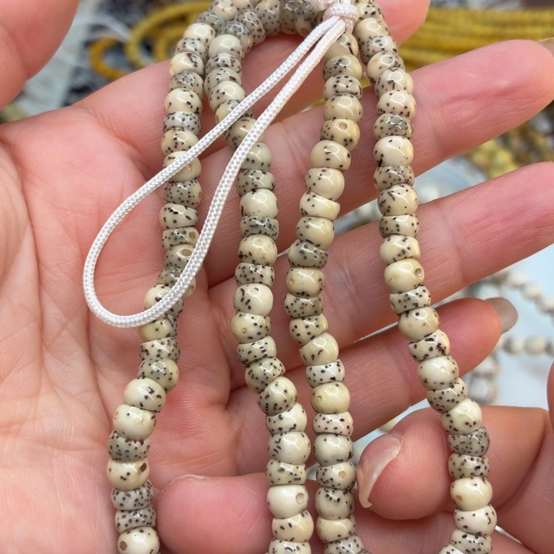 星月菩提吊坠海南星月菩提骨瓷白蒜瓣大肠