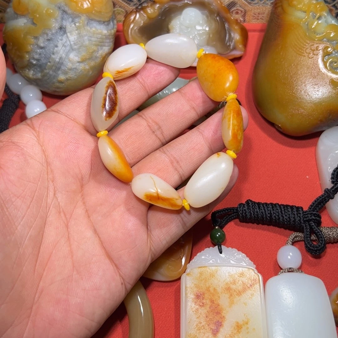 我***胖和田玉未镶嵌吊坠(不含链)