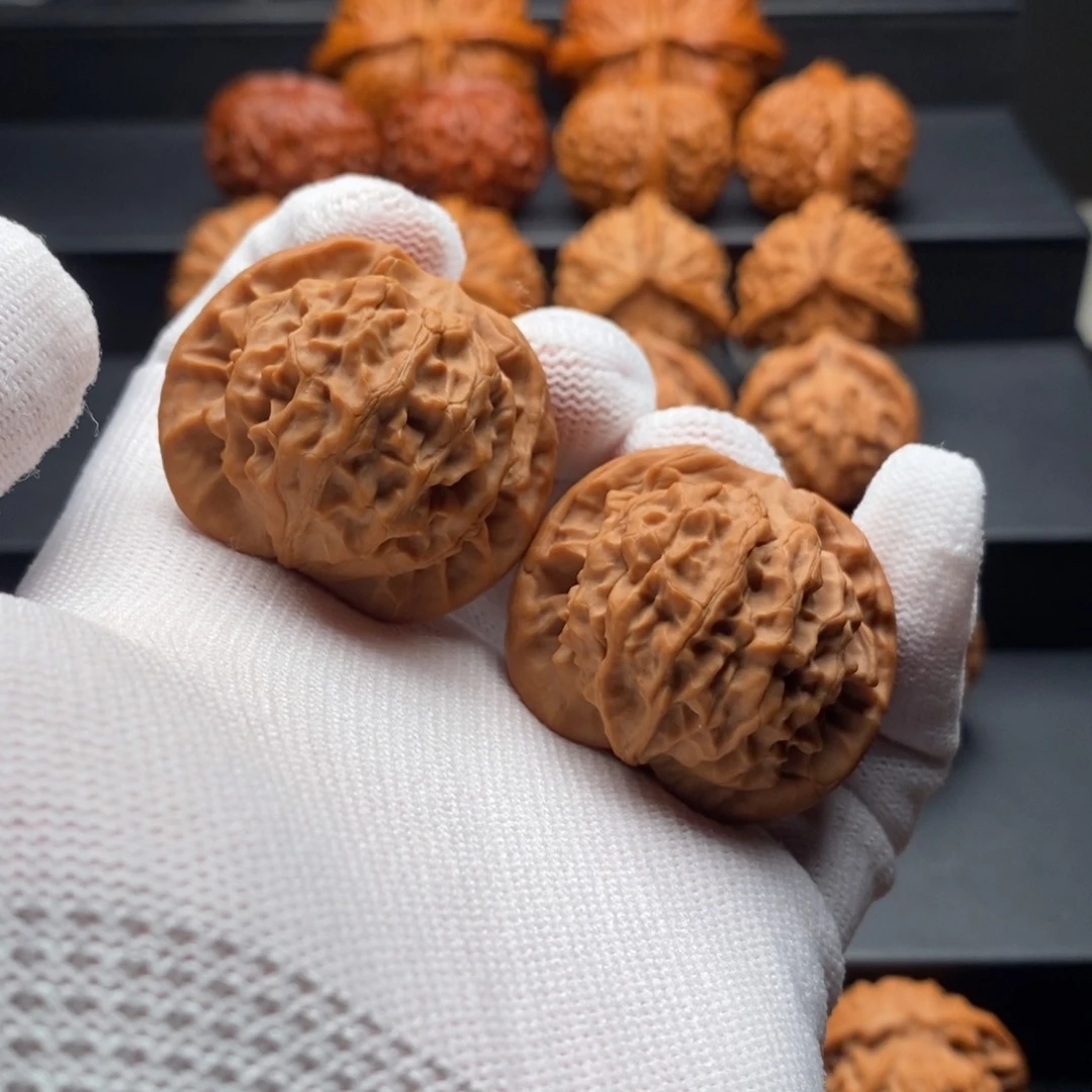 把件文玩核桃40尺全品野生百里狮子头