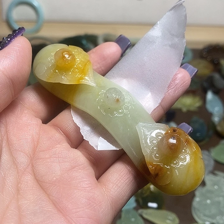 蛇纹石玉手把未镶嵌