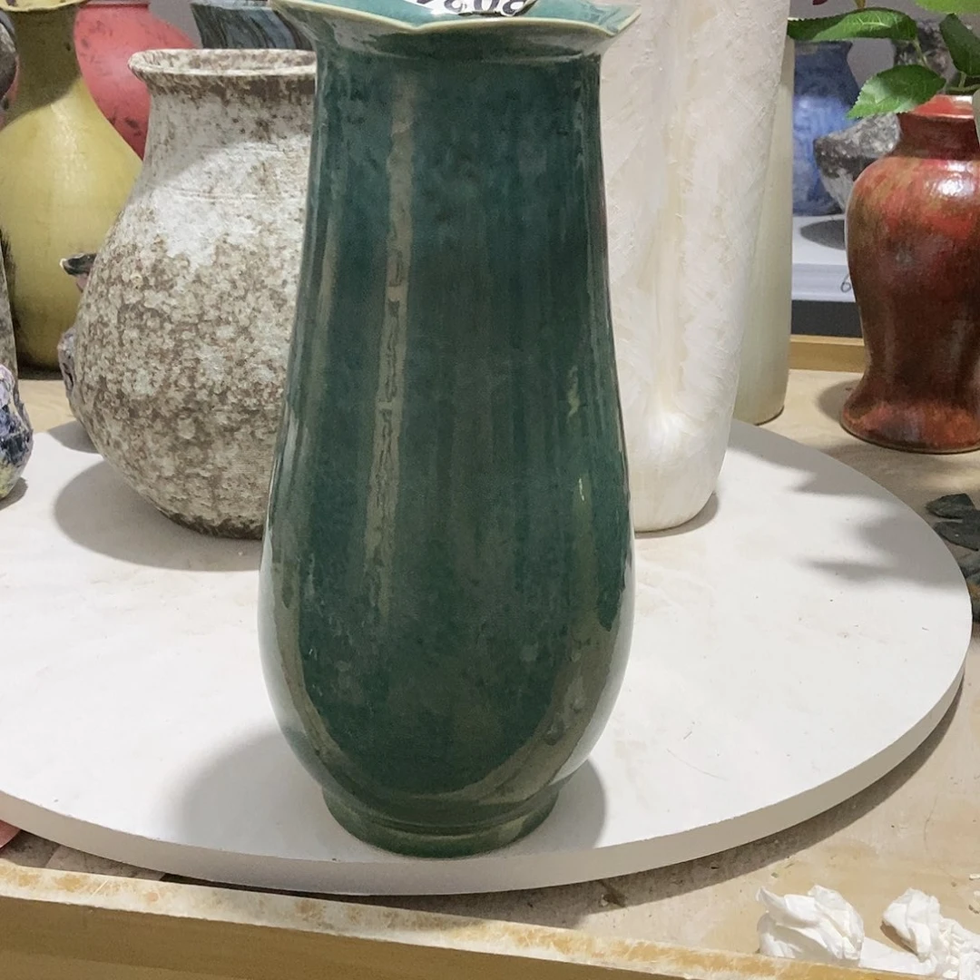 陶瓷E**o景德镇花瓶福利款