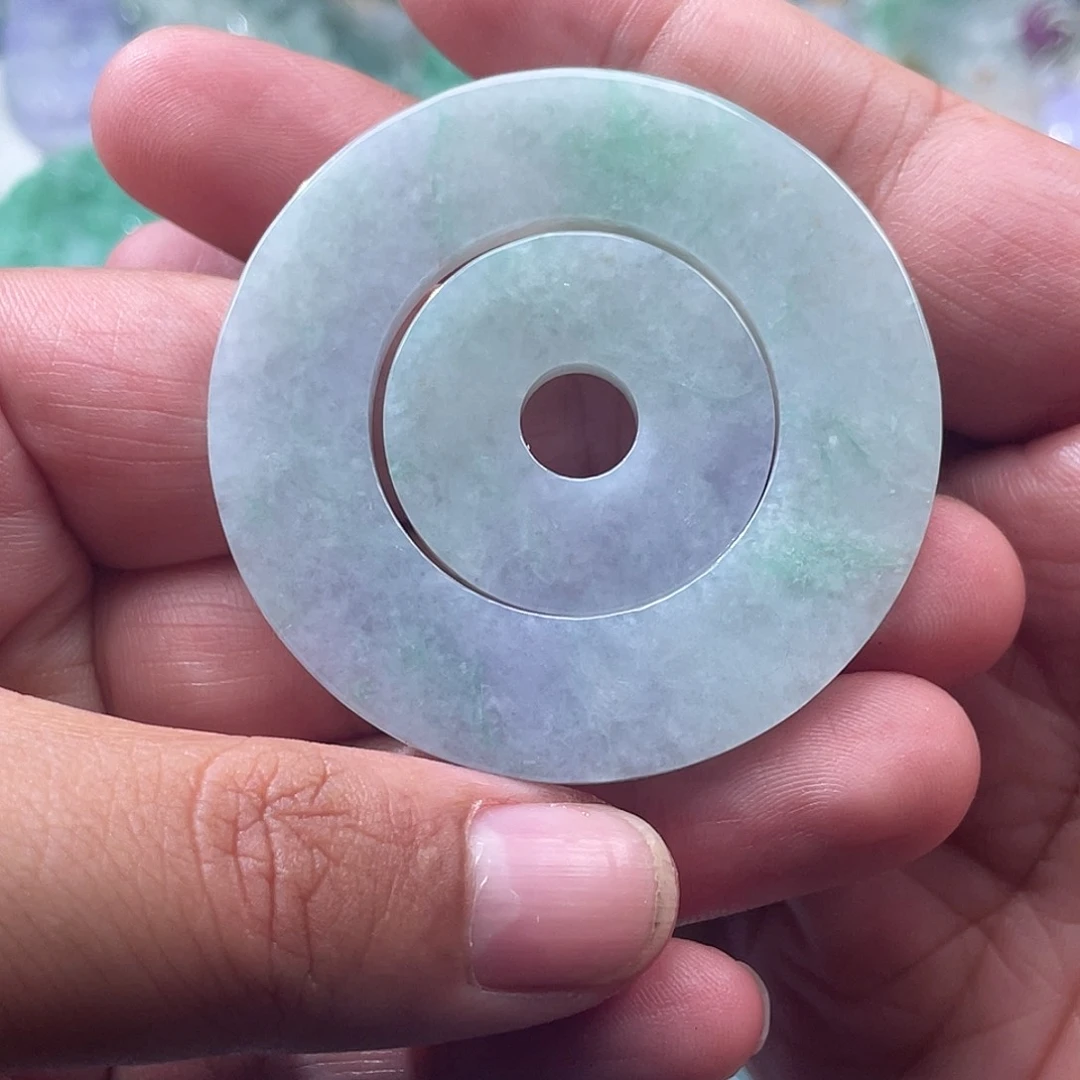 翡翠未镶嵌颈饰翡玉缘翡翠